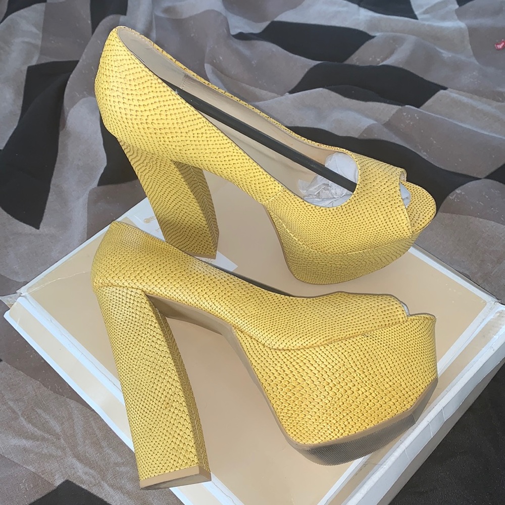 Platform heels